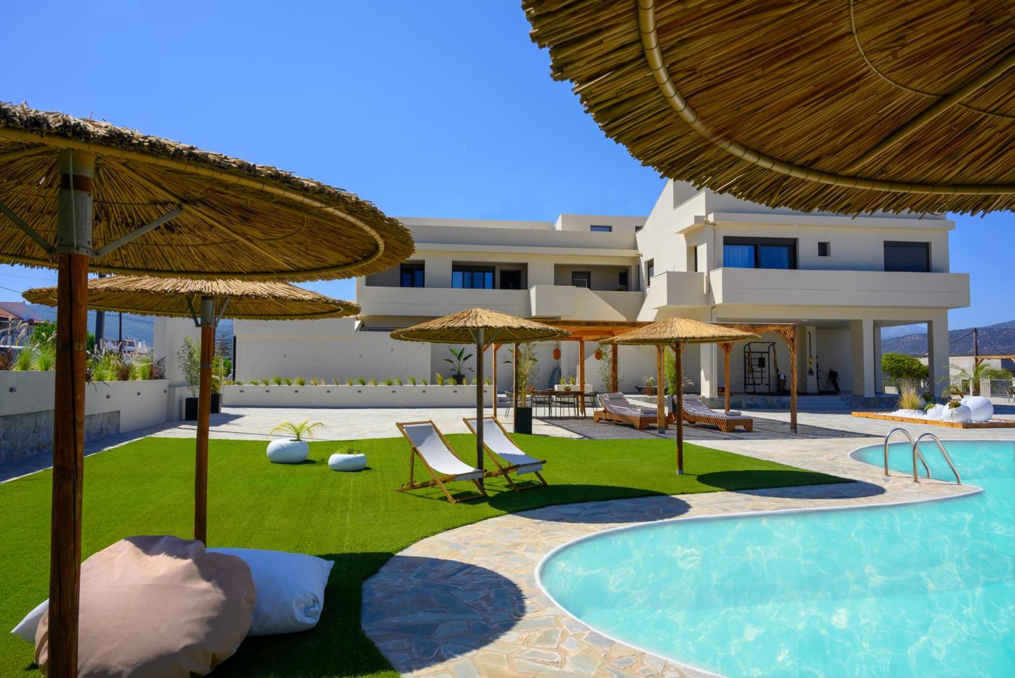 Kalos Luxury Homes, Beachside Experience Voulisma Holiday home *