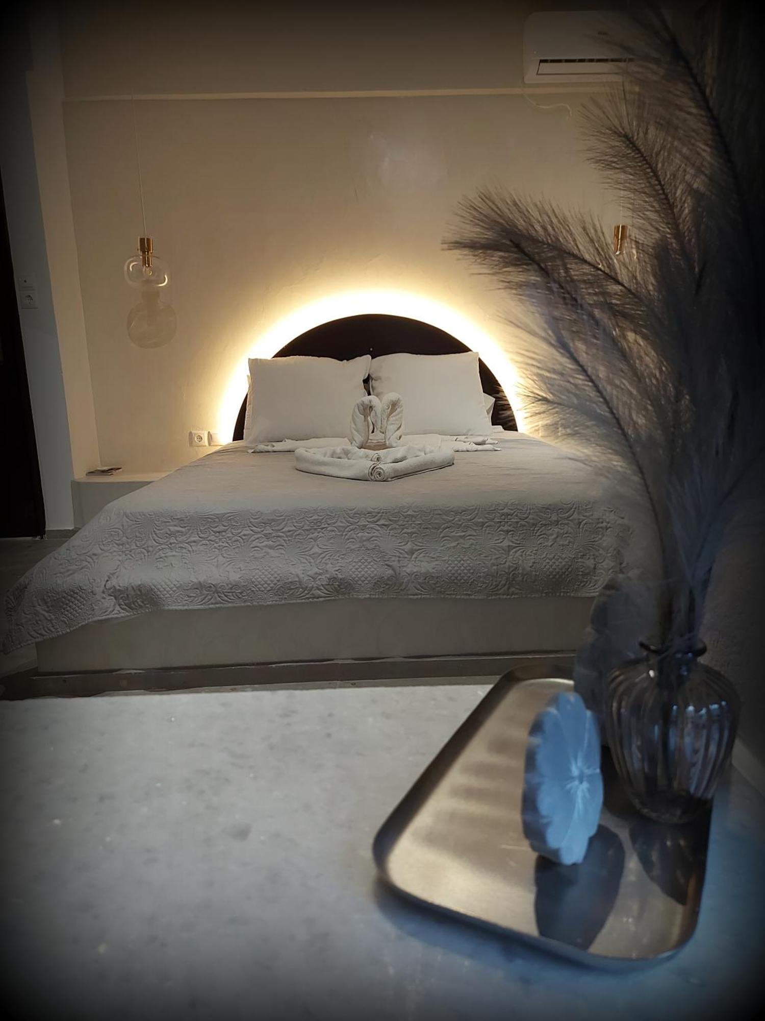 Karlovasi Apartment *