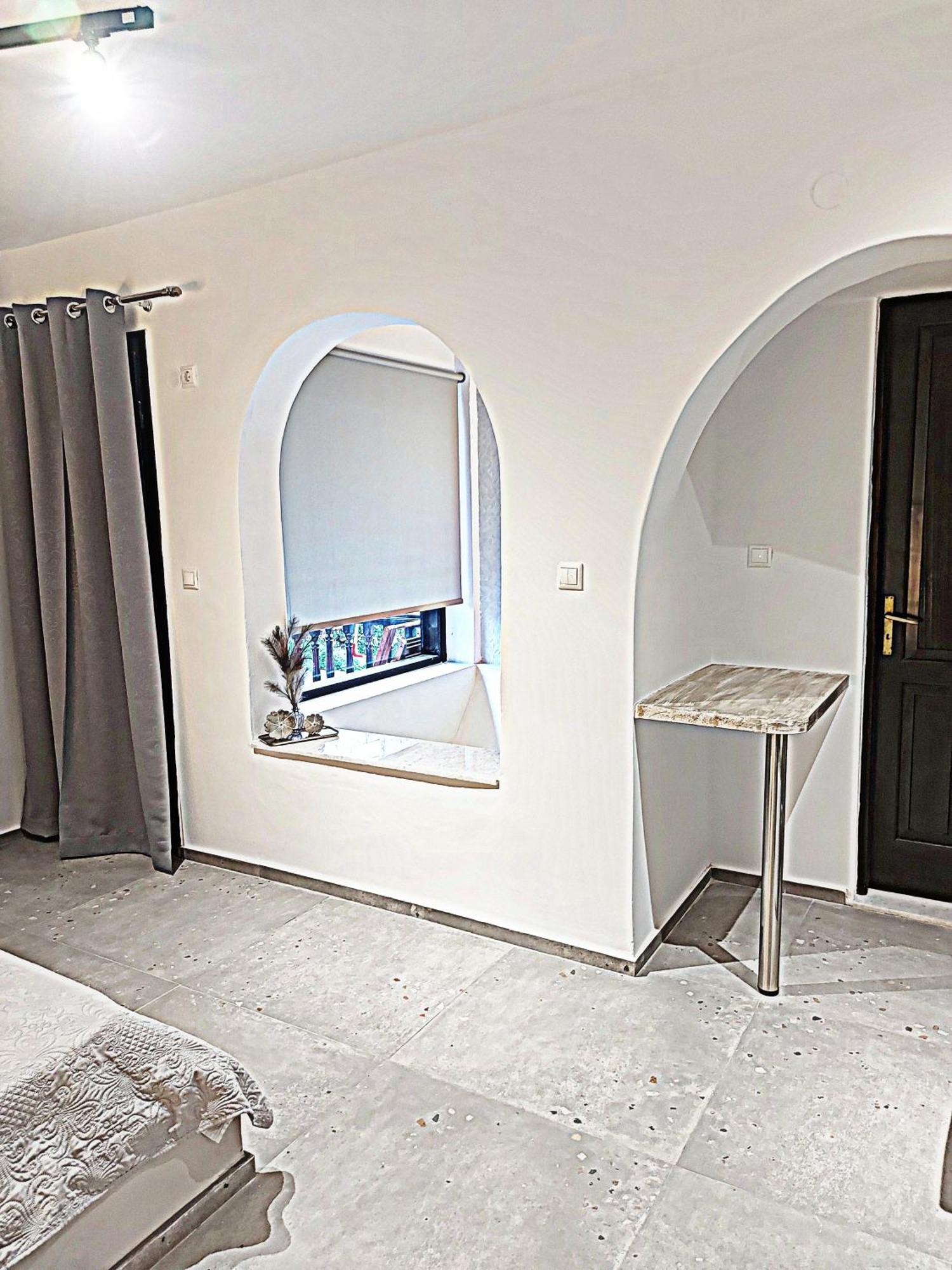 Apartment Karlovasi