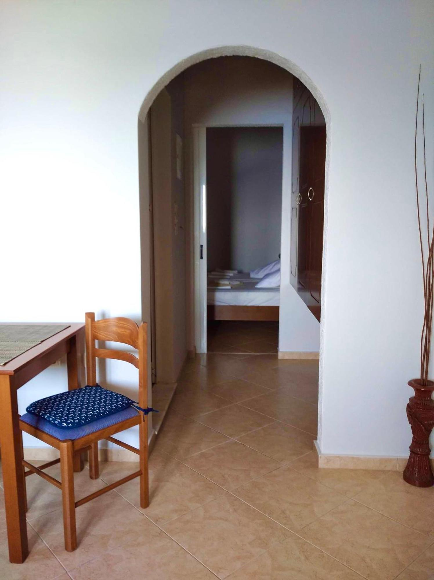 Sylvia Apartment
