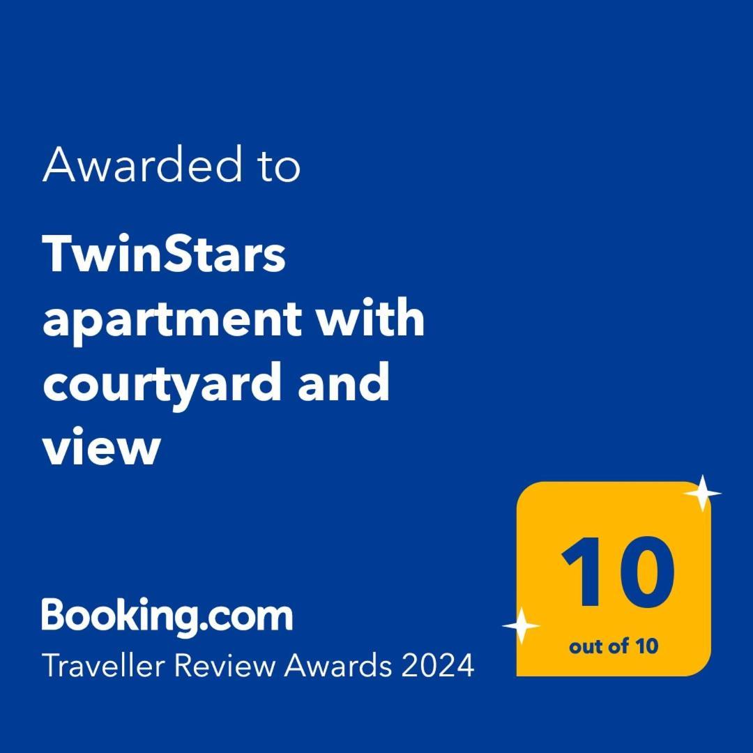 Twinstars With Courtyard And View Kalyves Polygyrou