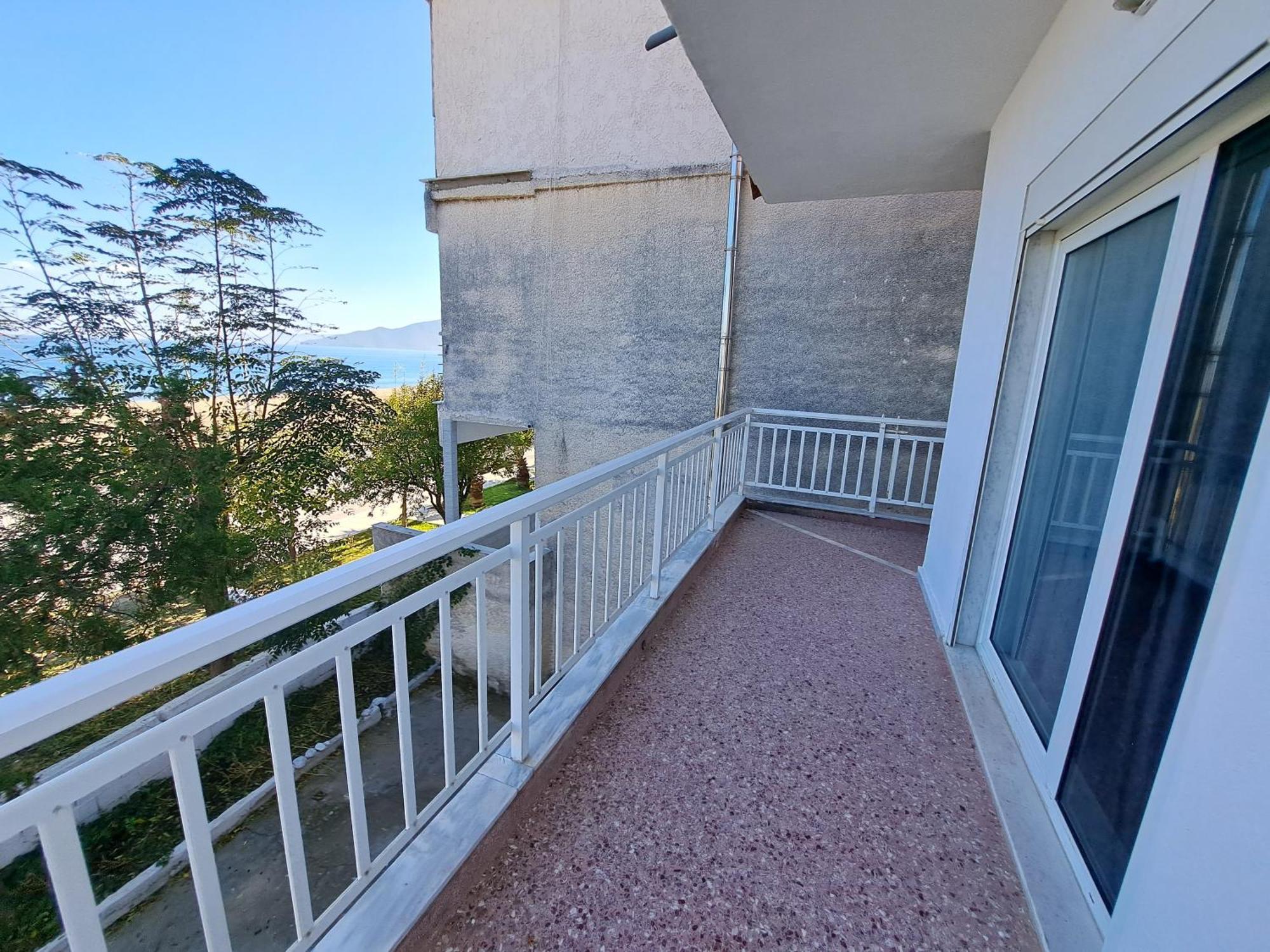 Blue Horizon Apartment