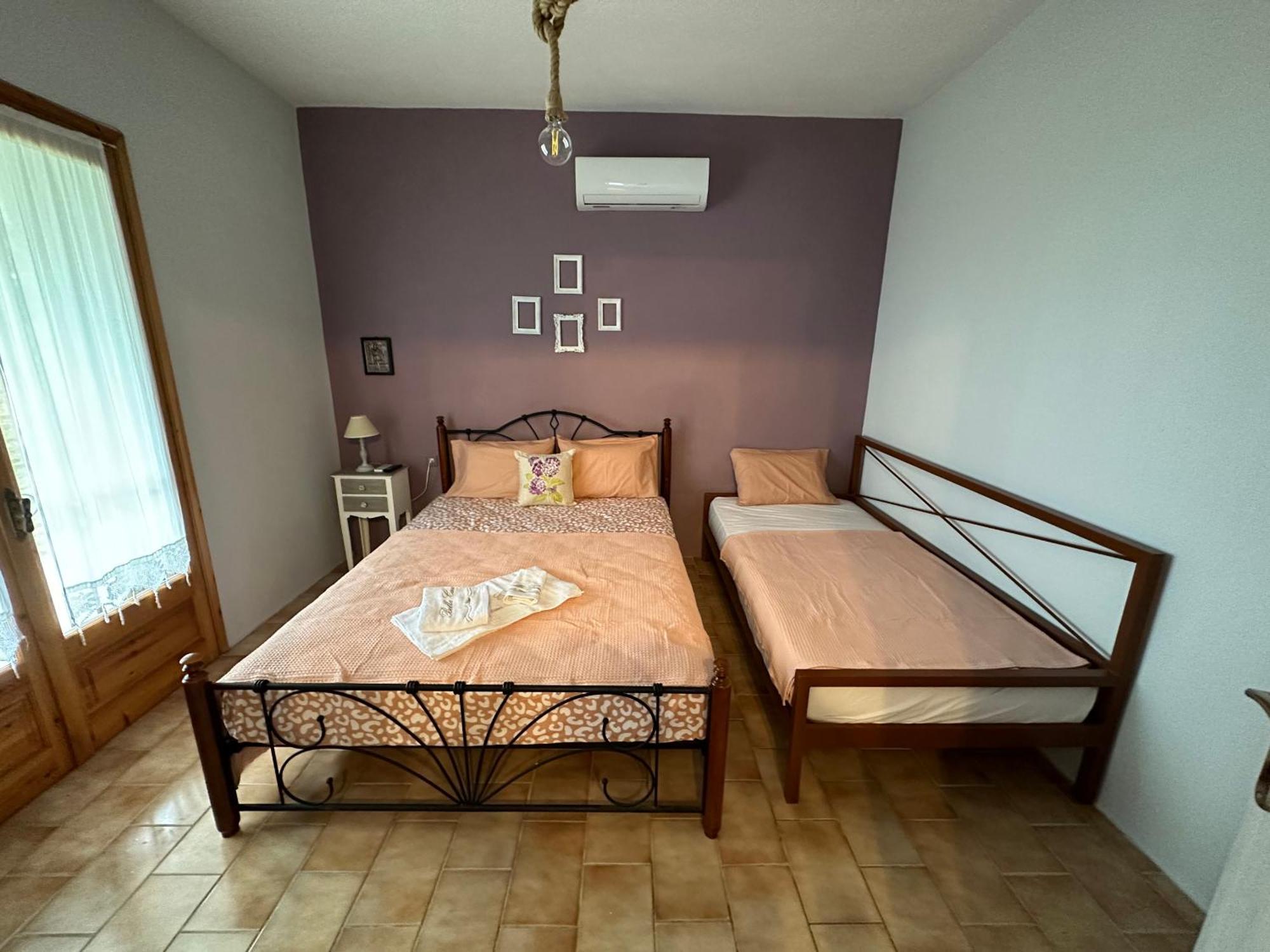 Villaralli Villa Vrasna