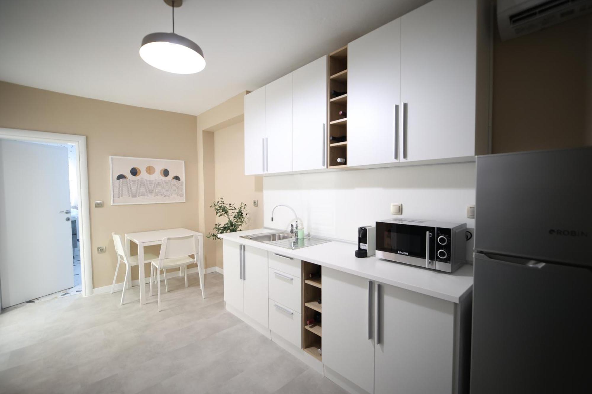 ε121 Luxury Edessa