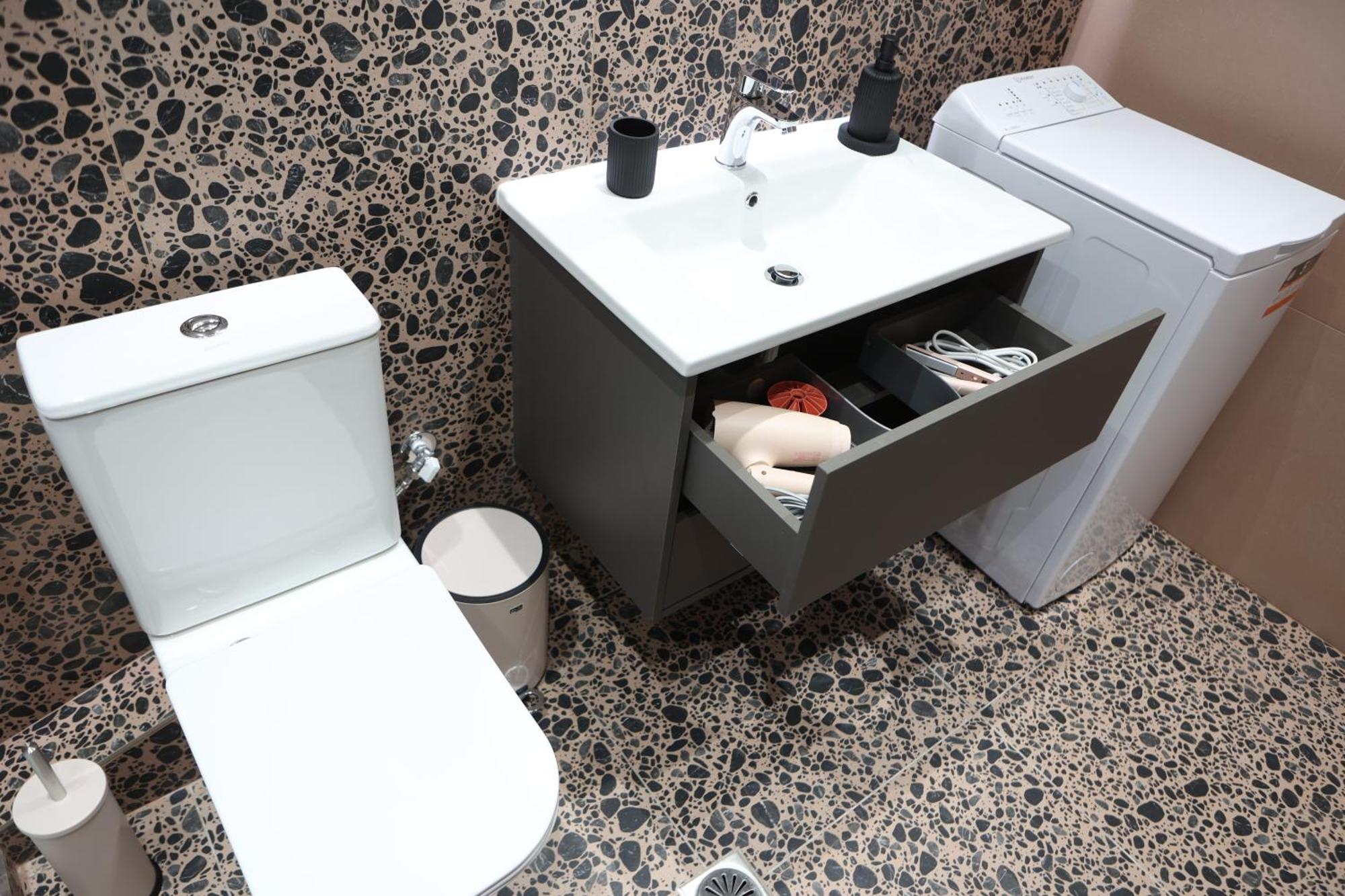 ε121 Luxury Edessa