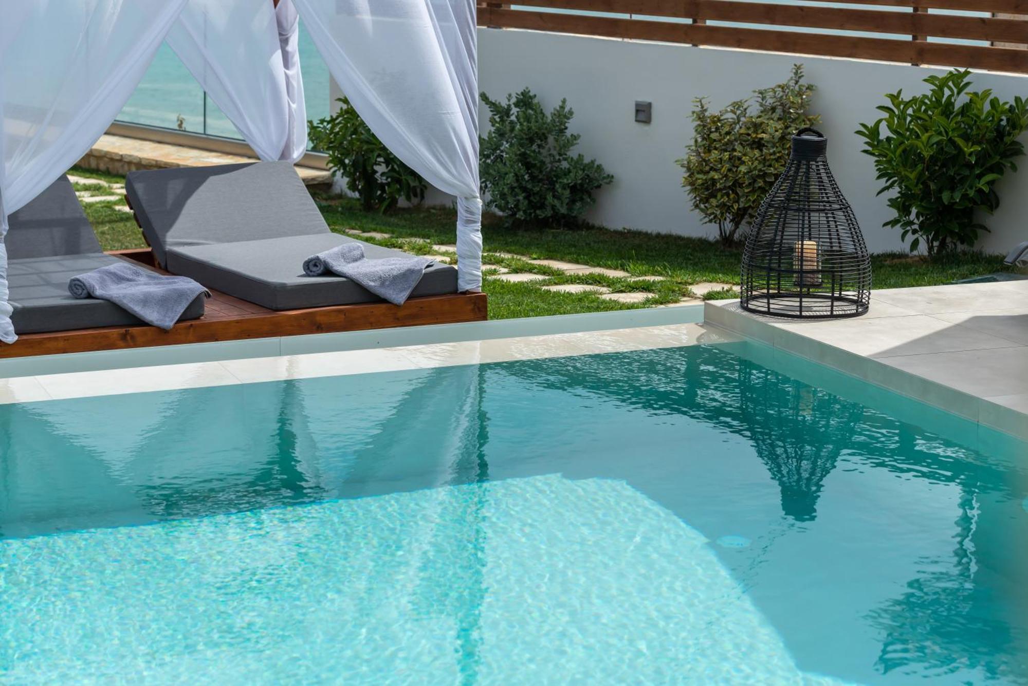 Villa Astarte Villas - Casa Petra Elia Villa With Pool *