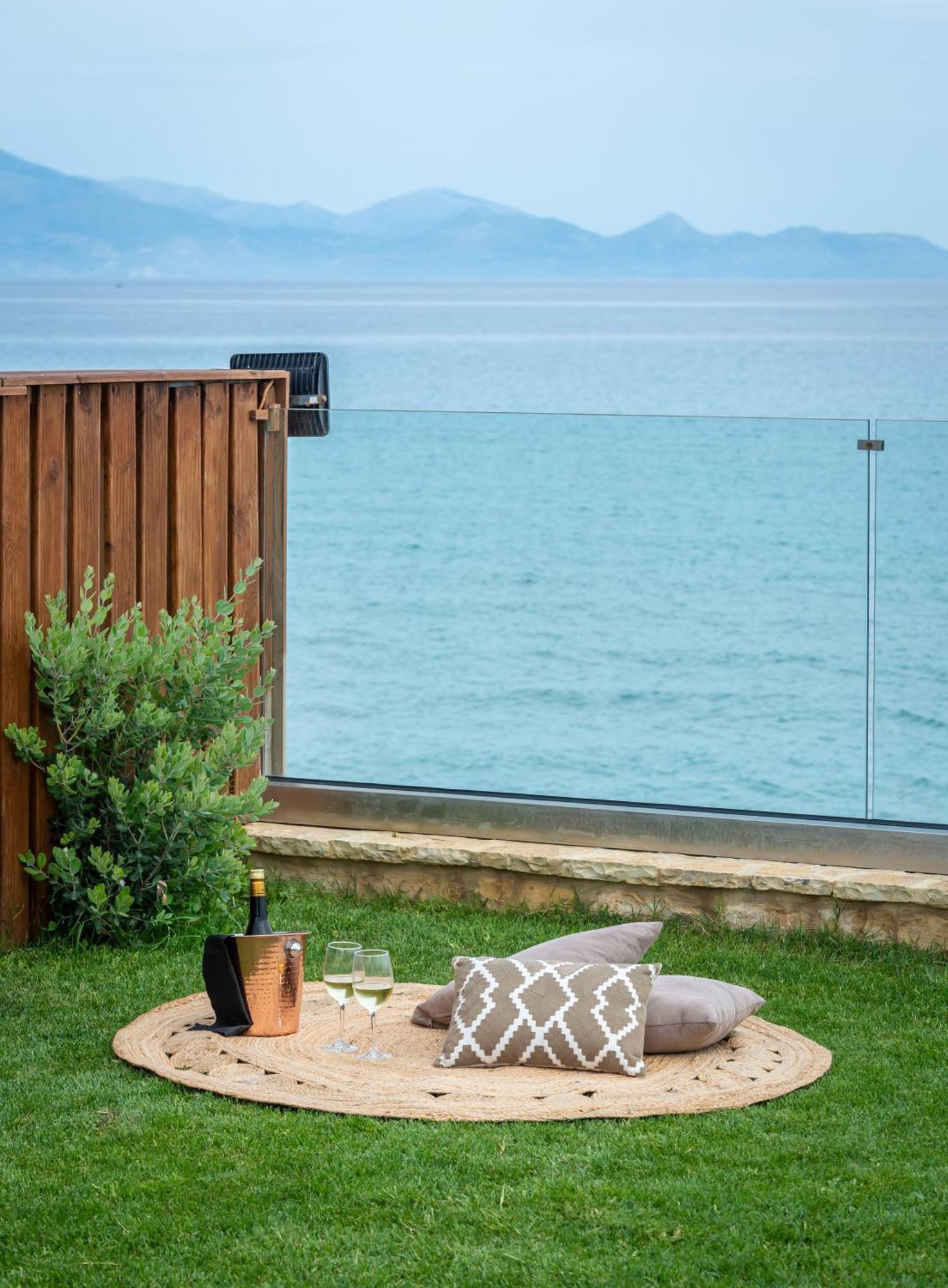 Astarte Villas - Casa Petra Elia Villa With Pool Amoudi