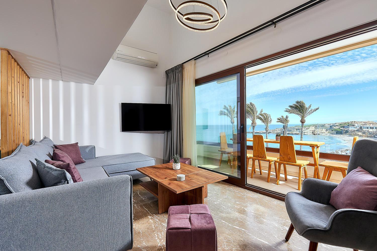 Cosmopolitan Luxury By Smaris Collection * Hersonissos (Crete)