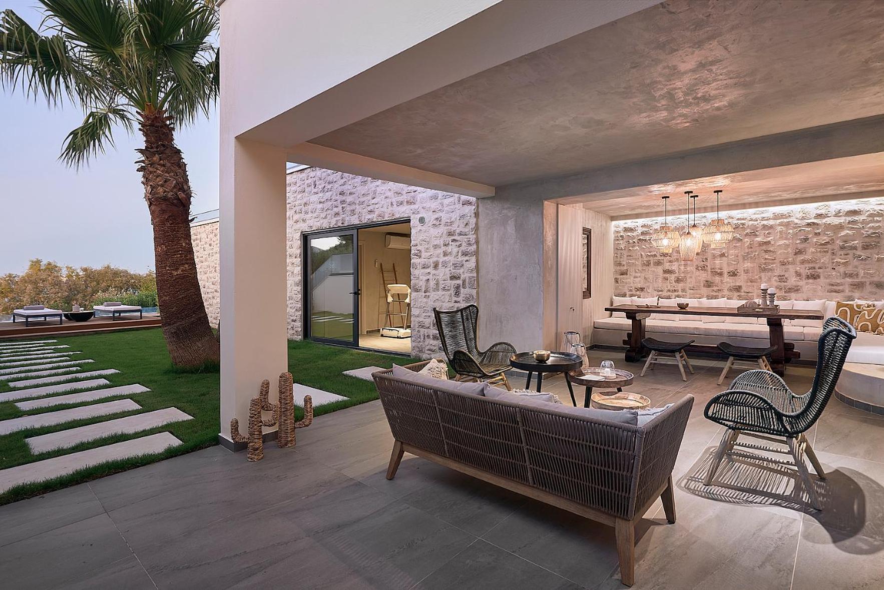 Villa The