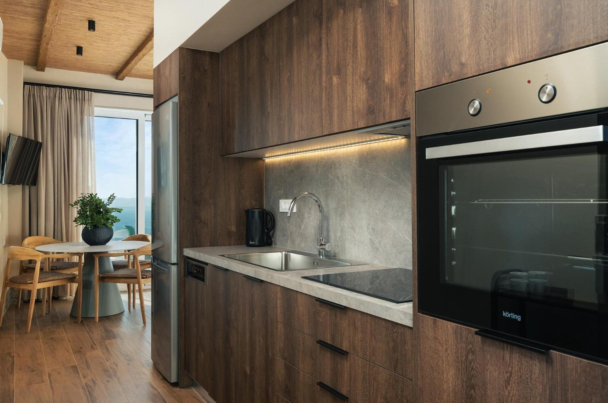 Raviewha Luxury Apartment