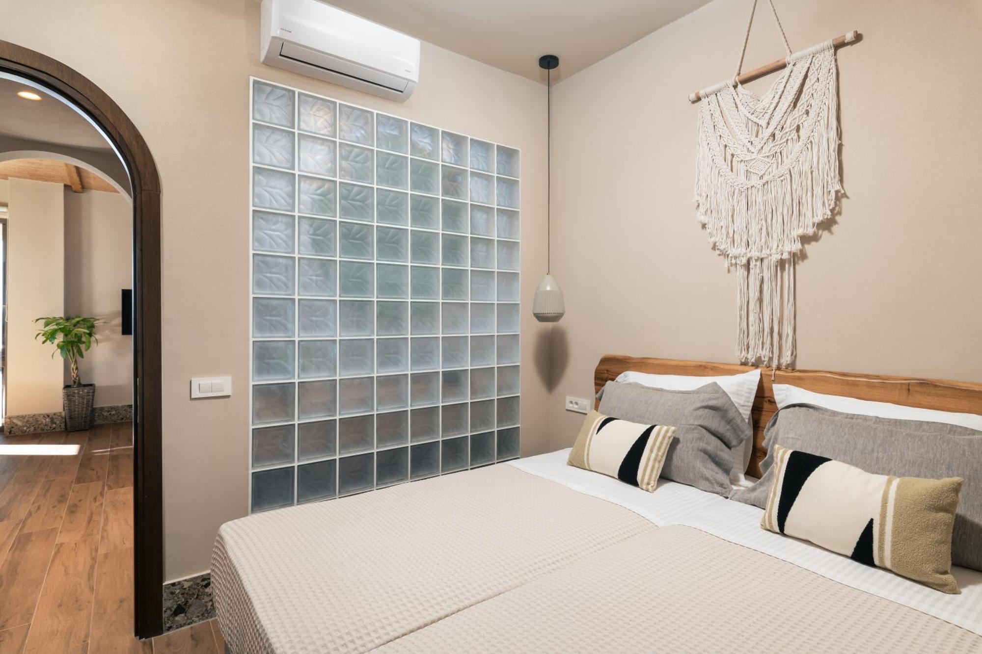 Raviewha Luxury Apartment