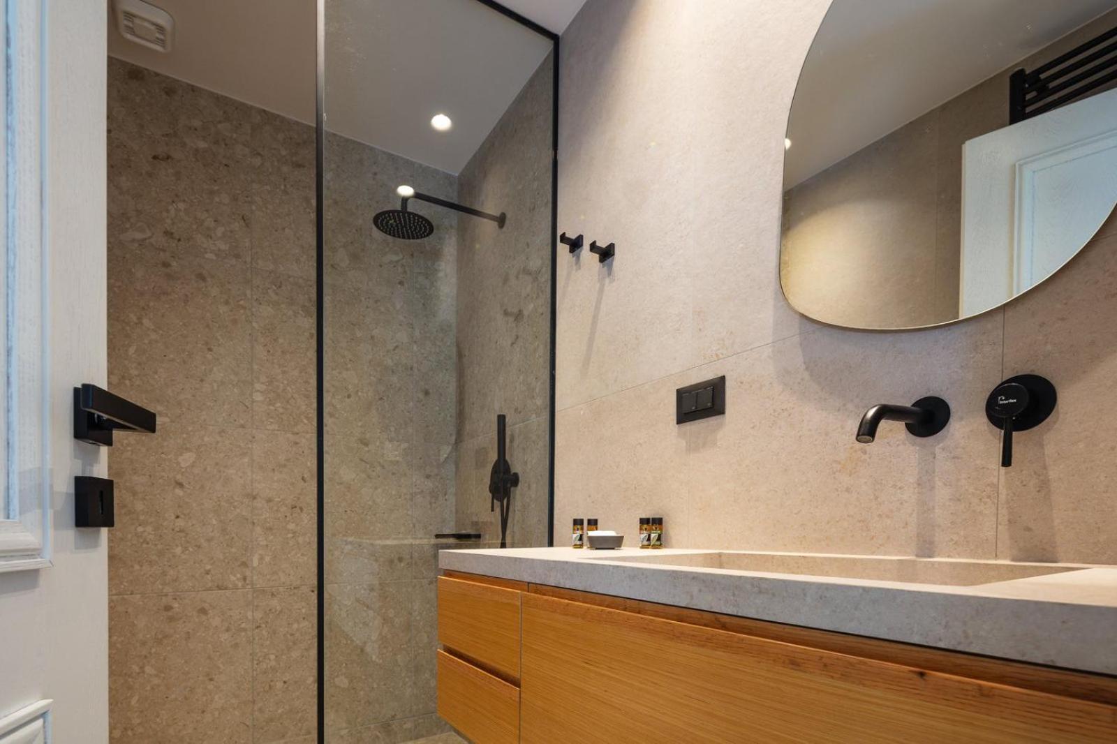 Panorama Luxury