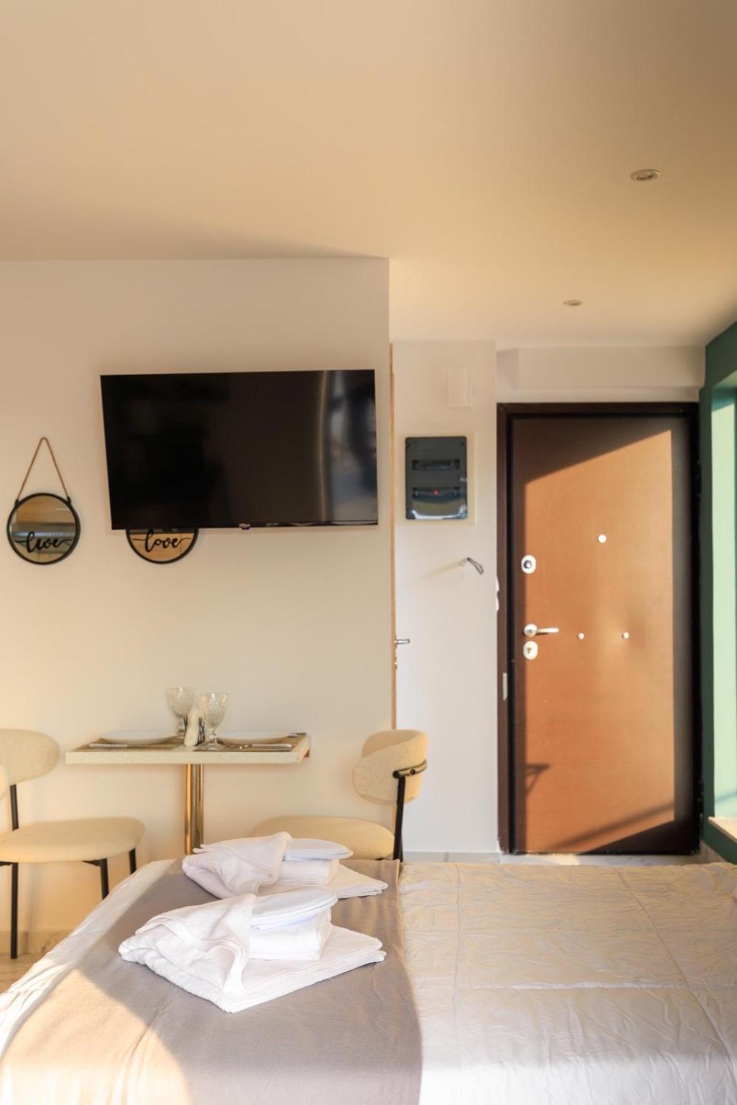Apartment Aiolos Super Lux Jucuzzi Nea Smyrni Centre Athens