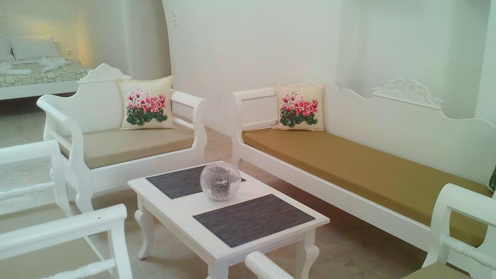 Aparthotel Filotimo Cave