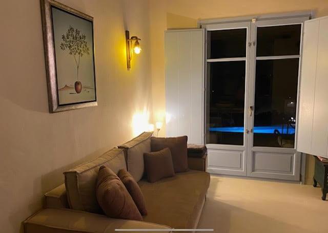 Exclusive Santorini Villa 3 Bedroom Villa Private Jetted Pool Sea Phenomenal Sunset View Finikia