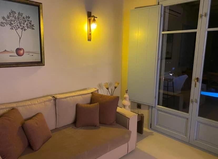Exclusive Santorini Villa 3 Bedroom Villa Private Jetted Pool Sea Phenomenal Sunset View Finikia Villa *