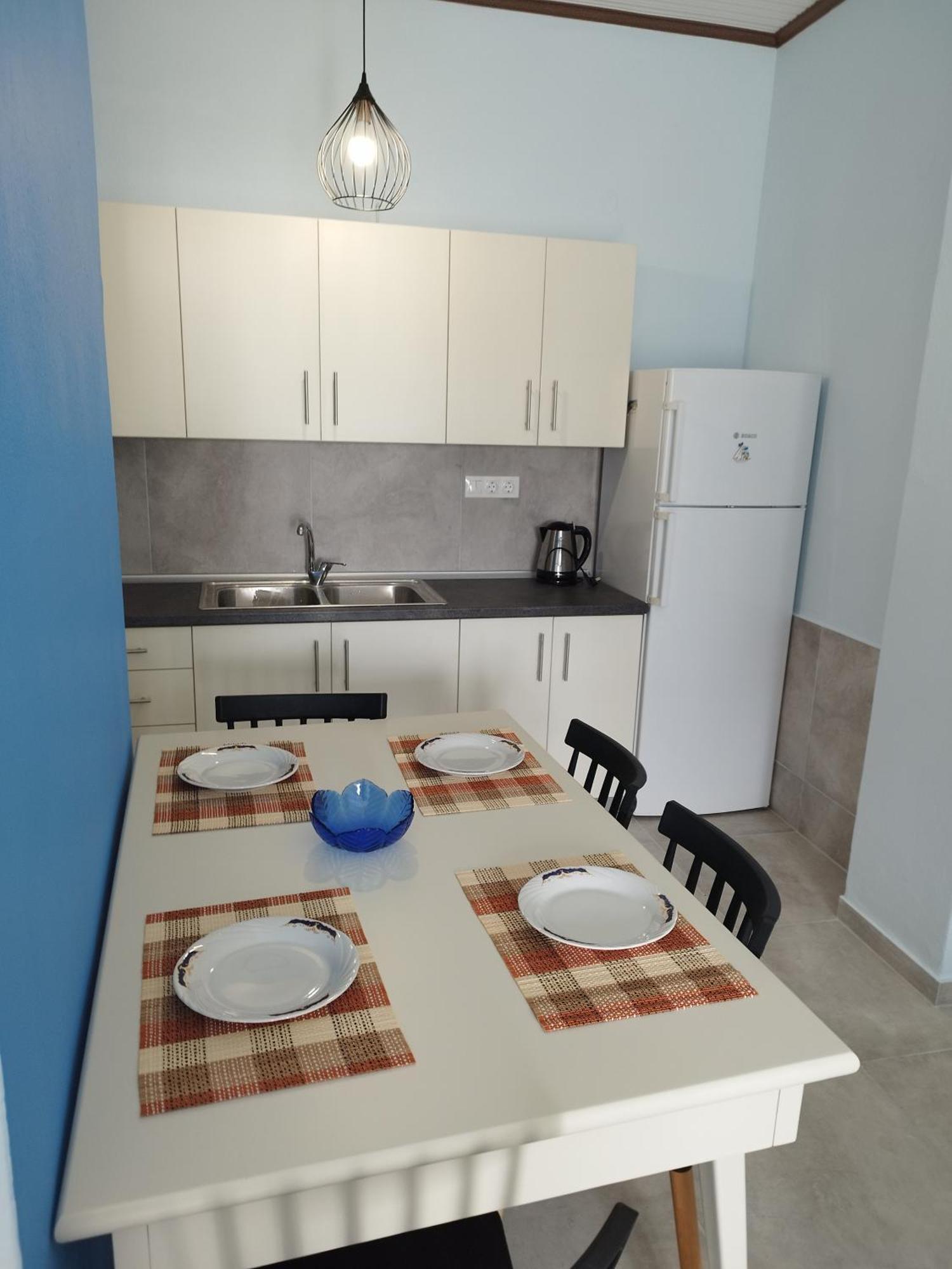 Aloe Apartment