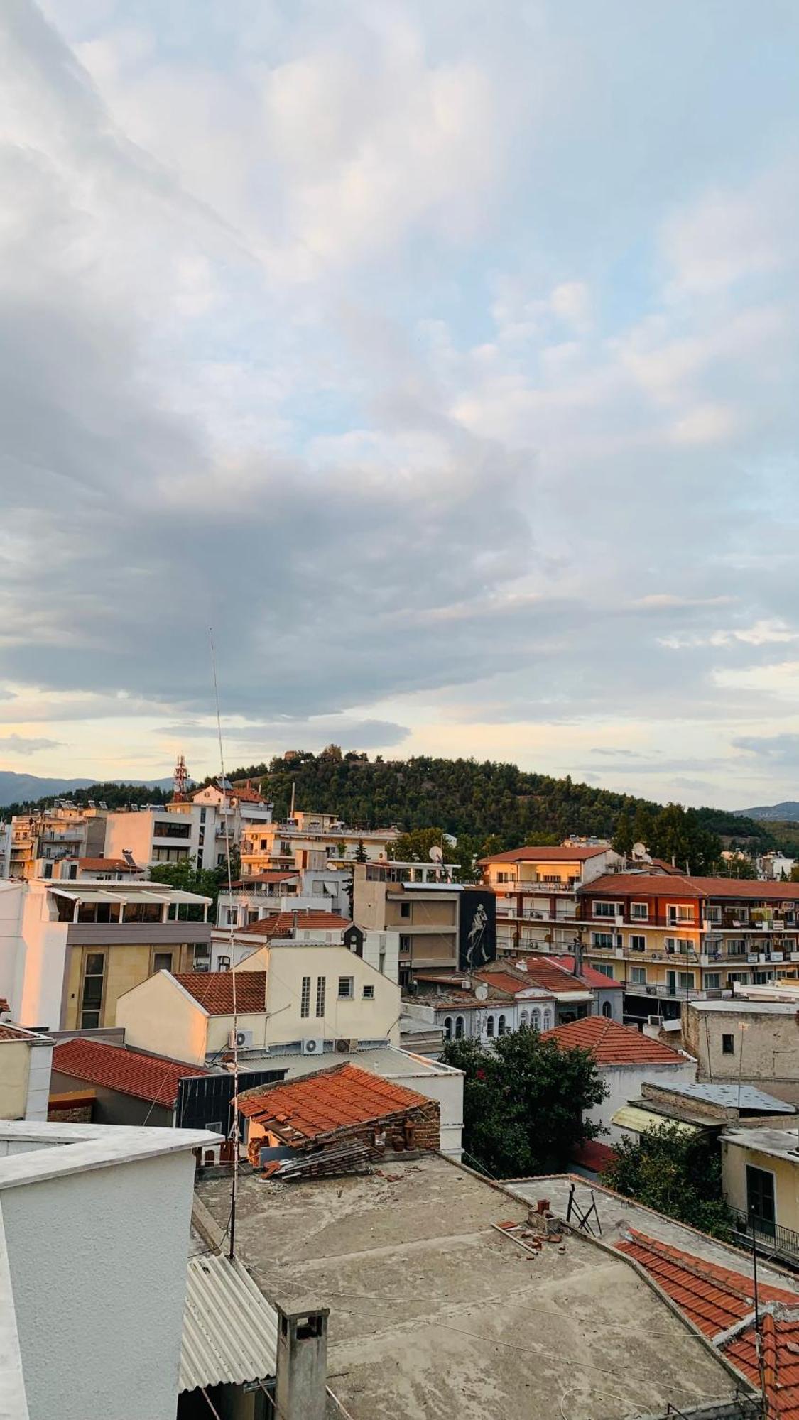 Downtown 41 * Serres