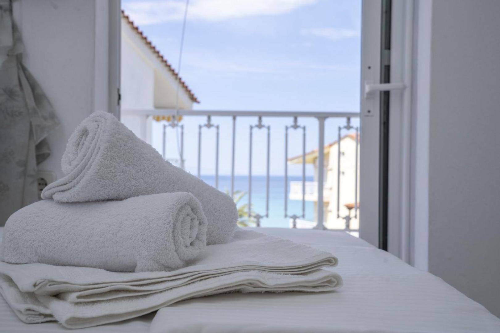 Euphoria Beachfront Holiday Kalandra