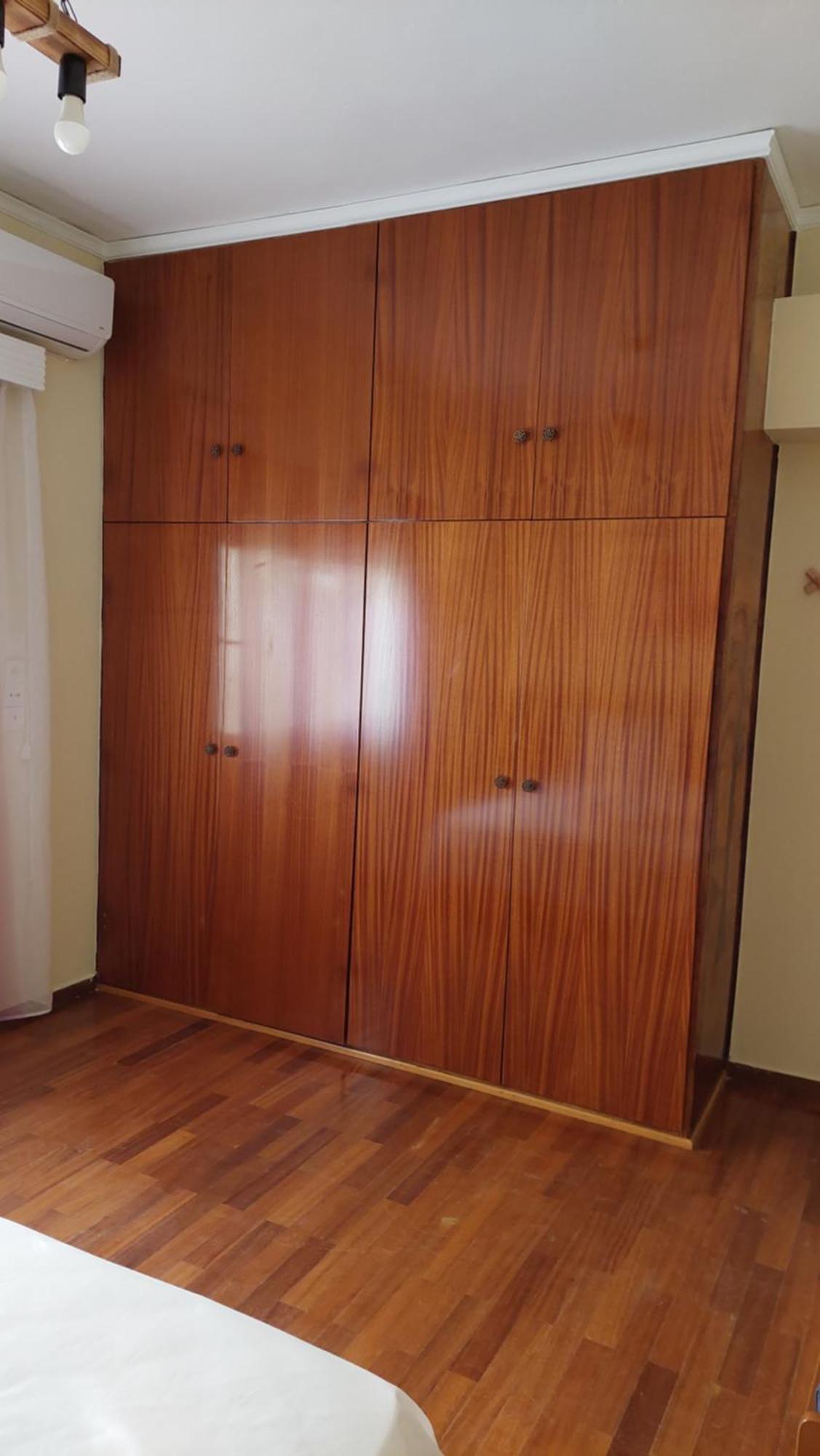 Dolphins Apartment