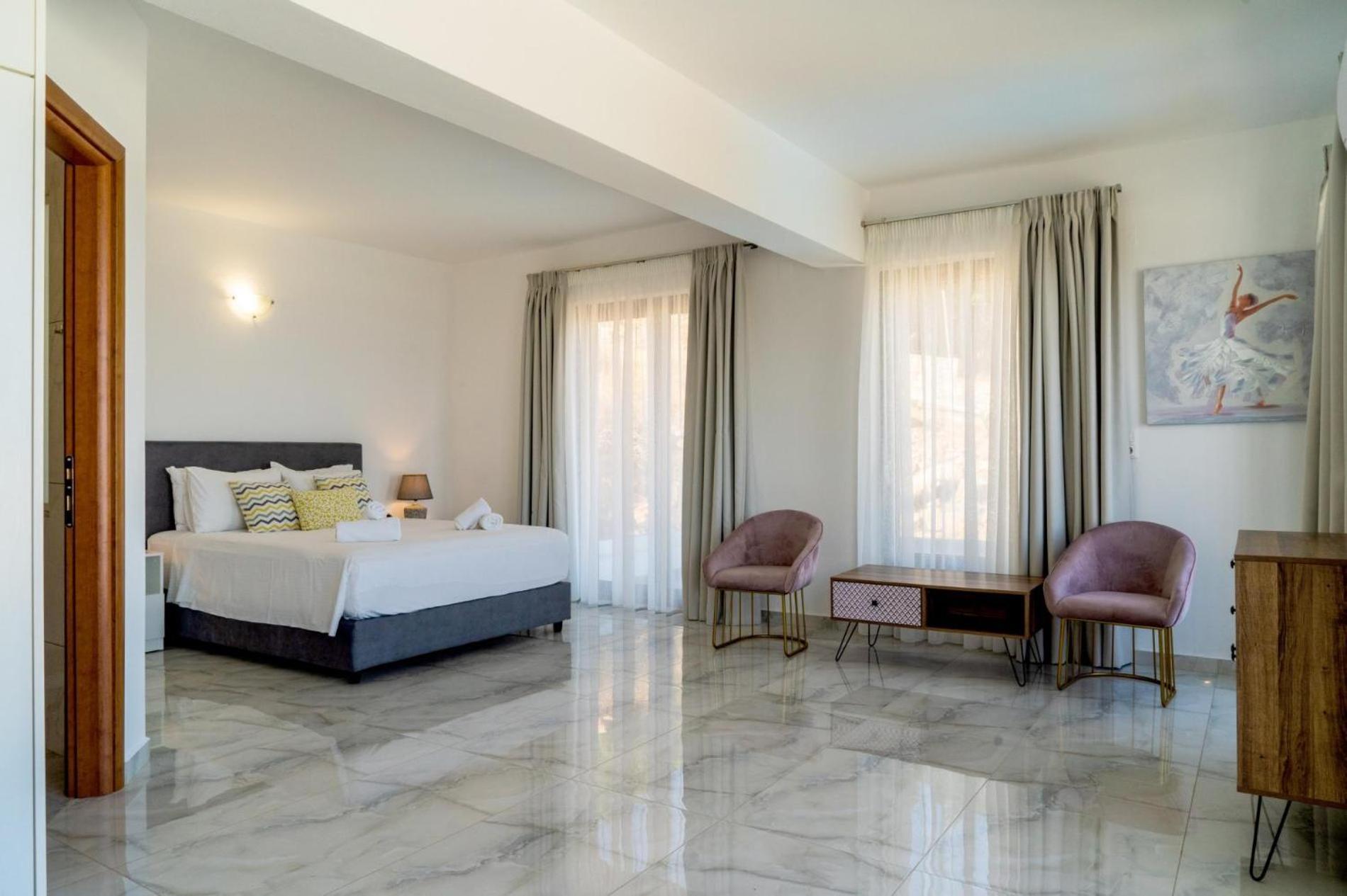 Joy Of The Sky Villa *