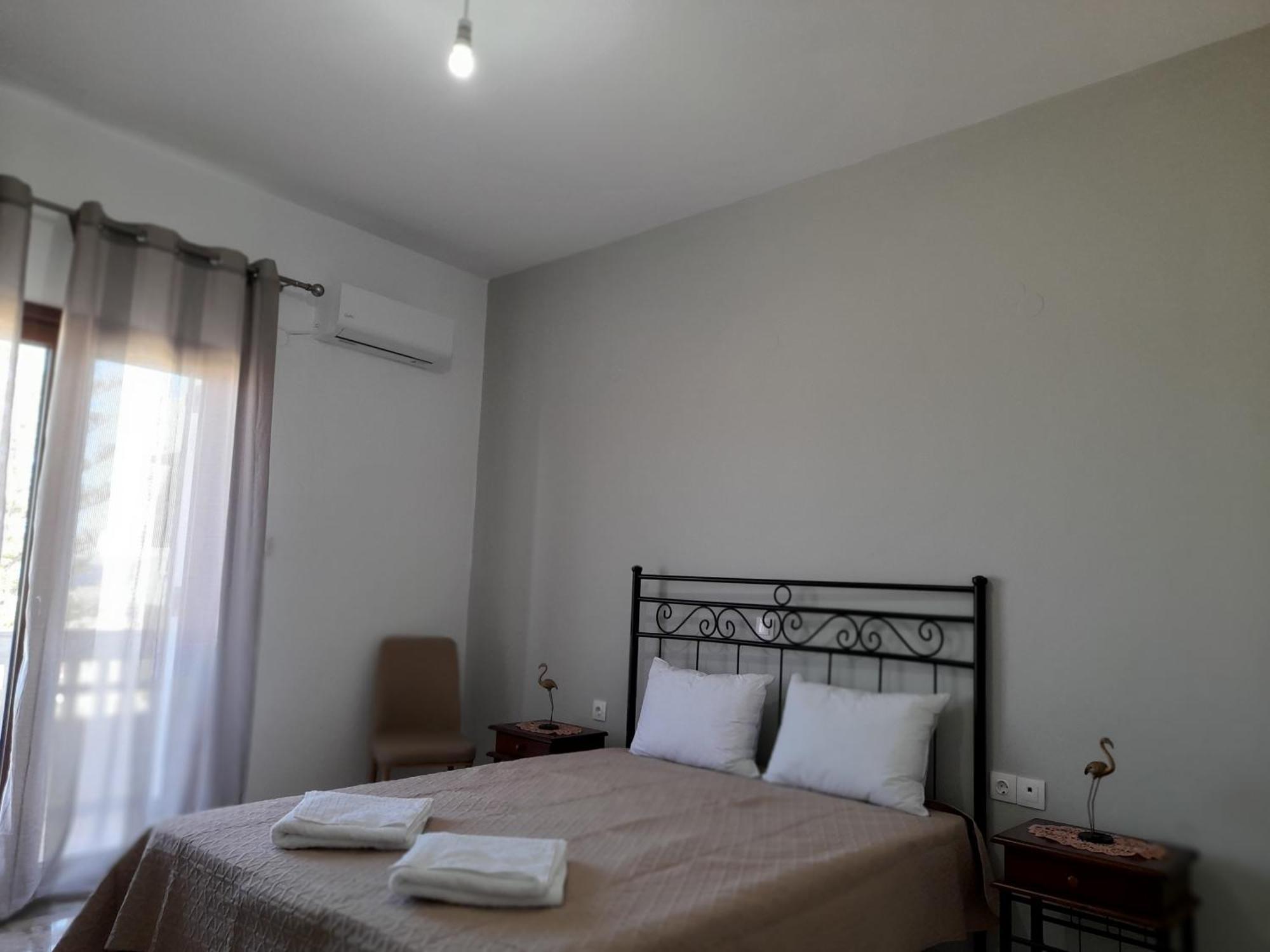 Manolo Saxophone Apartment