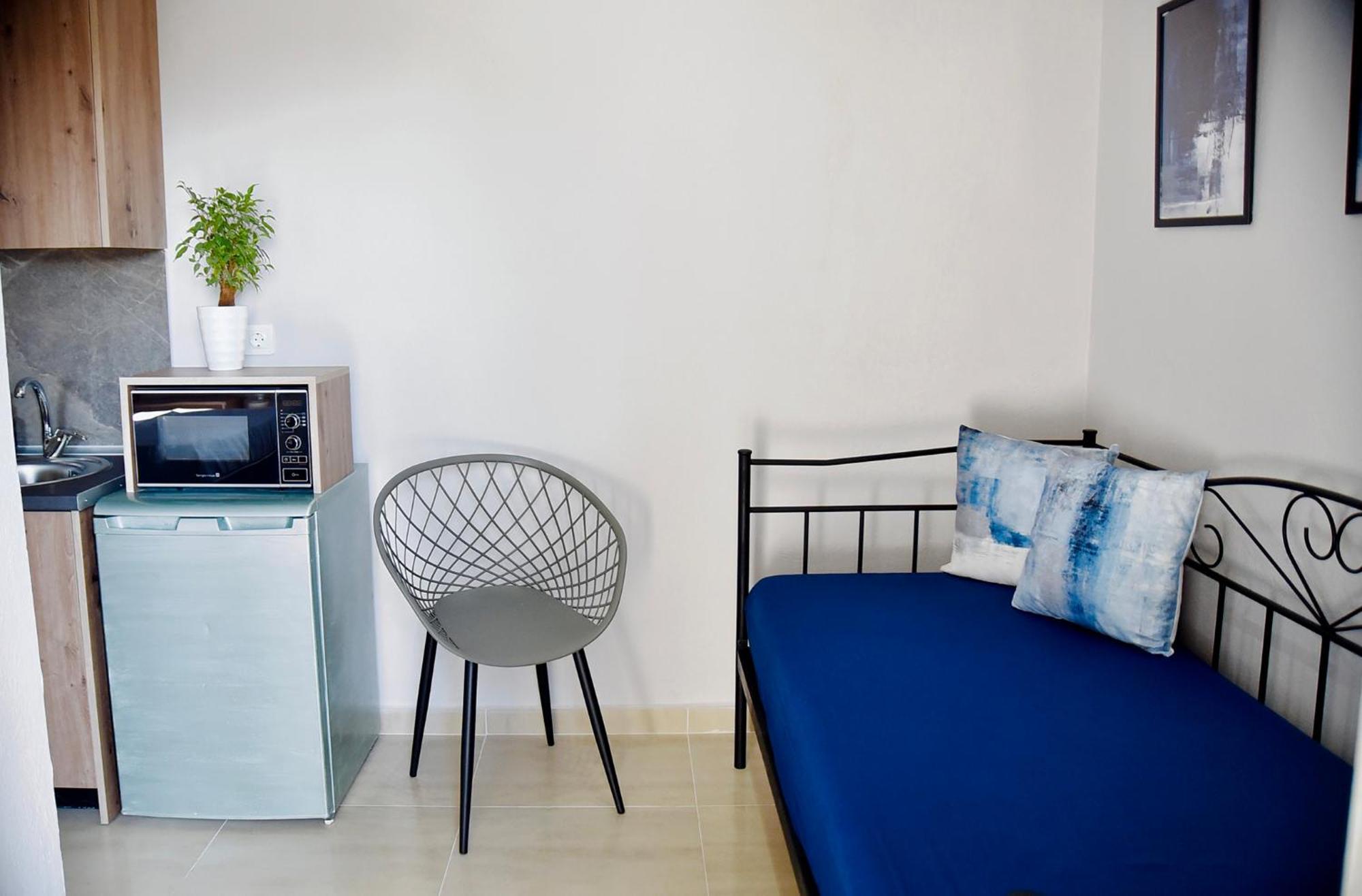 Nine 9 Beachfront Apartment