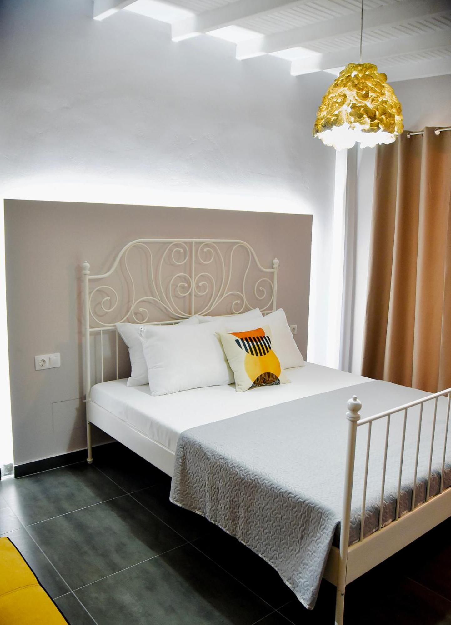 Nine 9 Beachfront Apartment Nea Kallikrateia