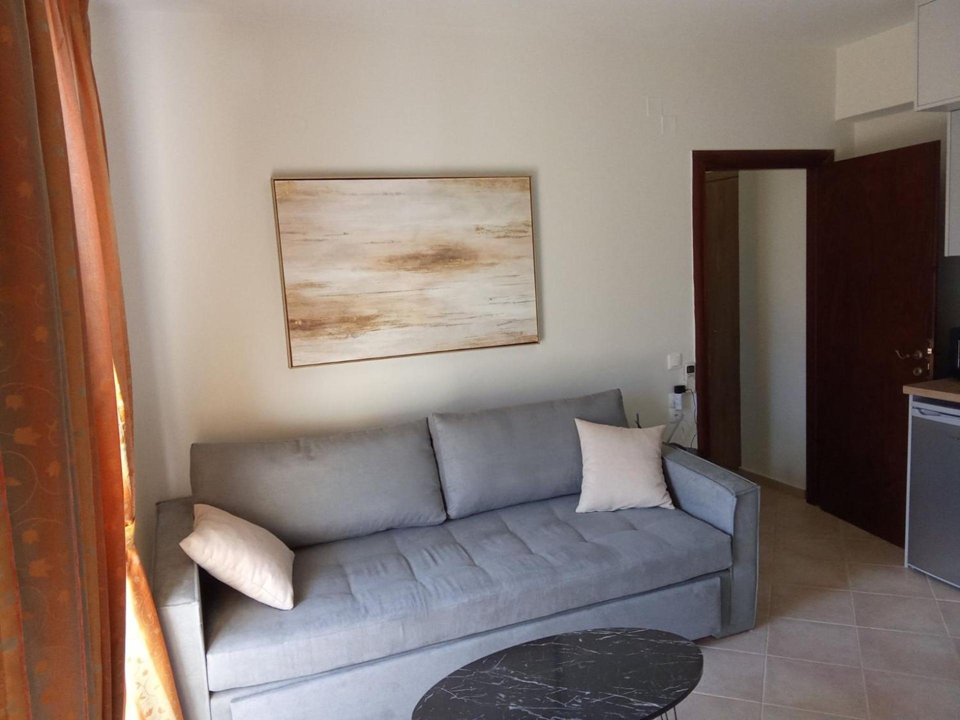 Alkioni Suites, Beachfront, With Mountain View Kokkinos Pirgos