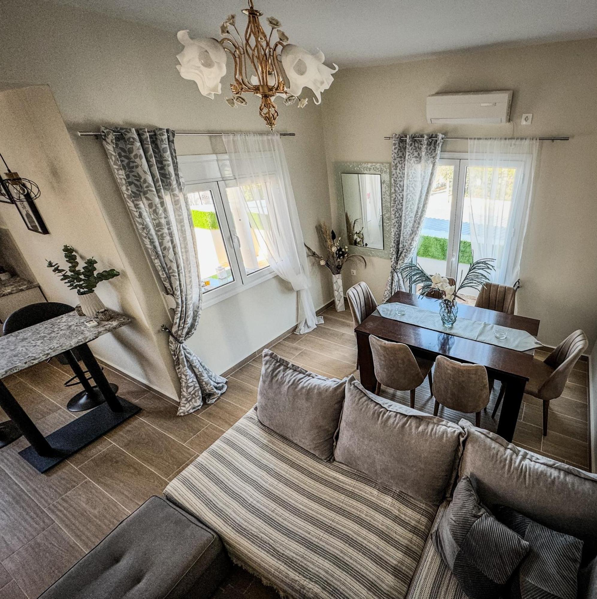 Alyki House Holiday home *