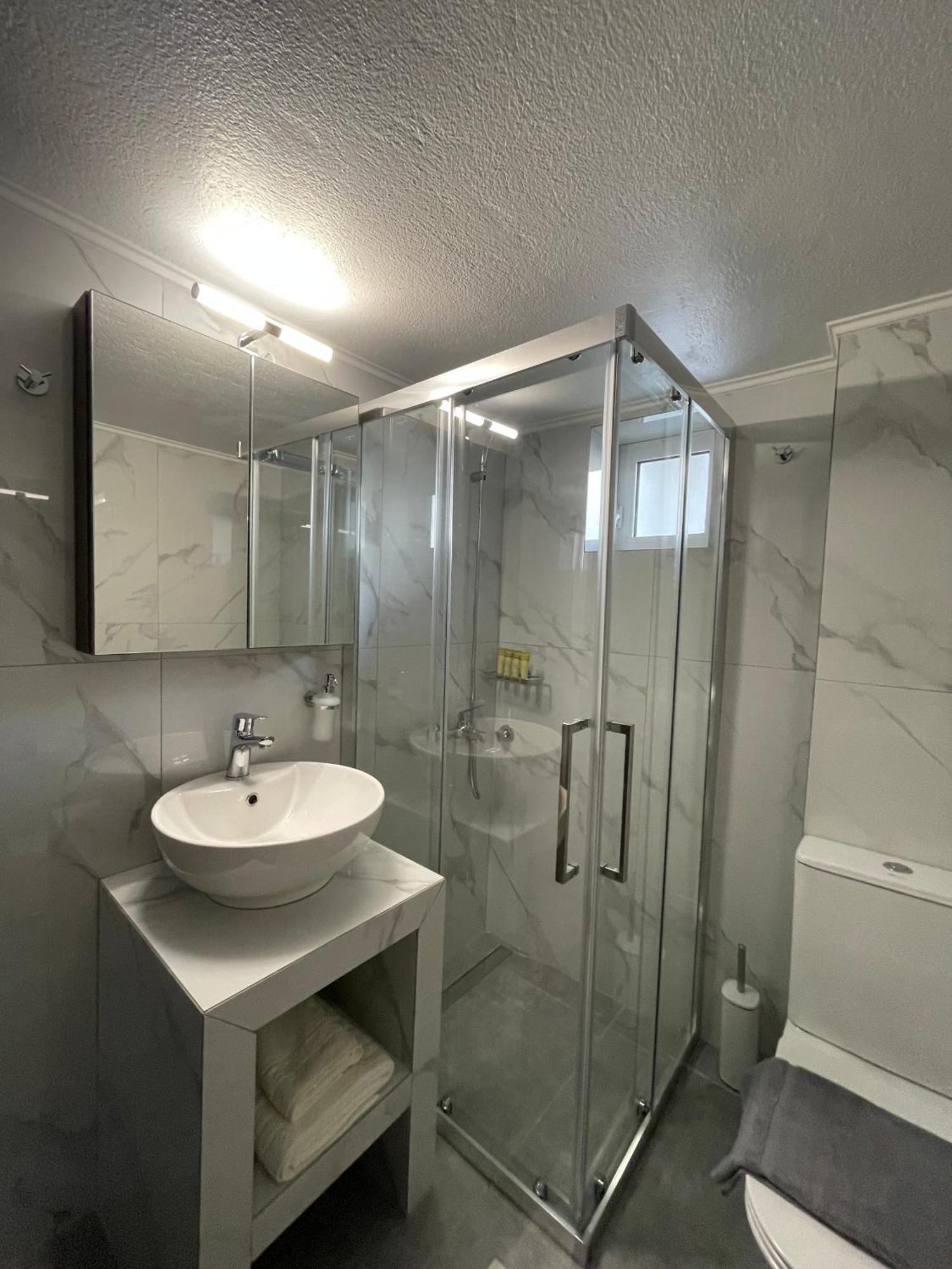 Dt Luxury Apartment