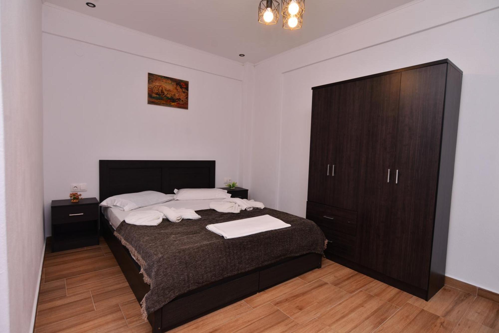 Apartment Twin's House