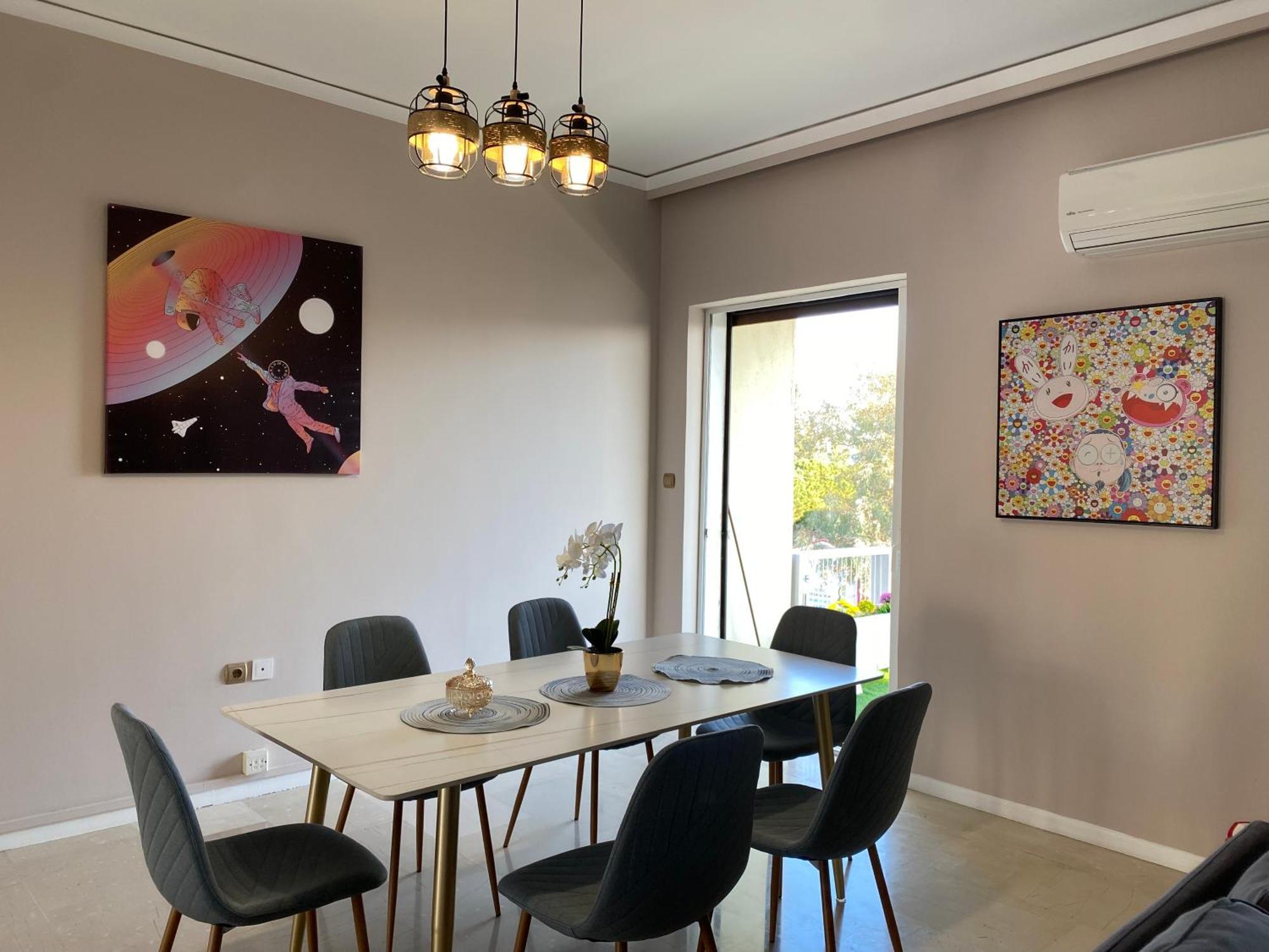 Glyfada Apartment *