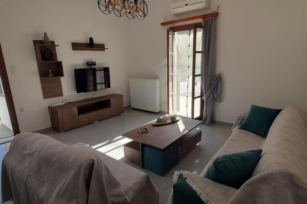 Apartment παραθαλάσσιο με θέα τον κόλπο βάρης *