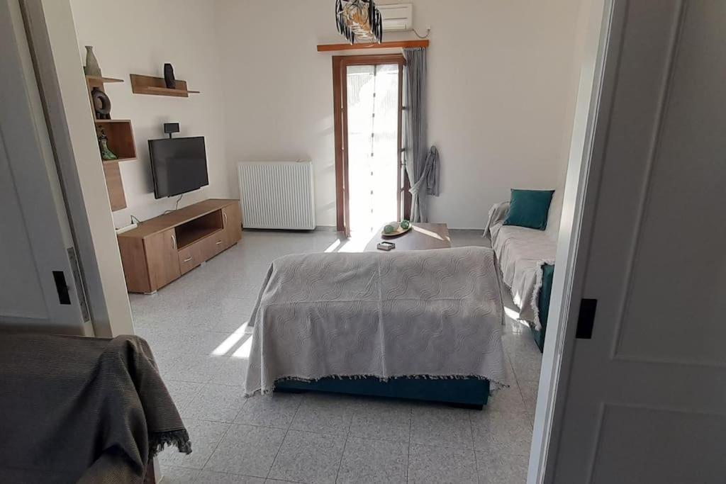 παραθαλάσσιο με θέα τον κόλπο βάρης Apartment