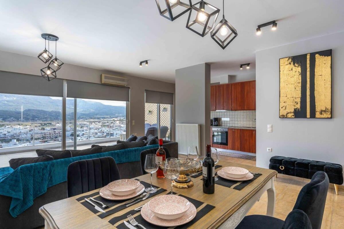 Apartment Panoramic Penthouse - Close To Sandy - Private Parking *