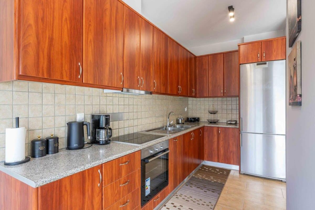 Panoramic Penthouse - Close To Sandy - Private Parking *