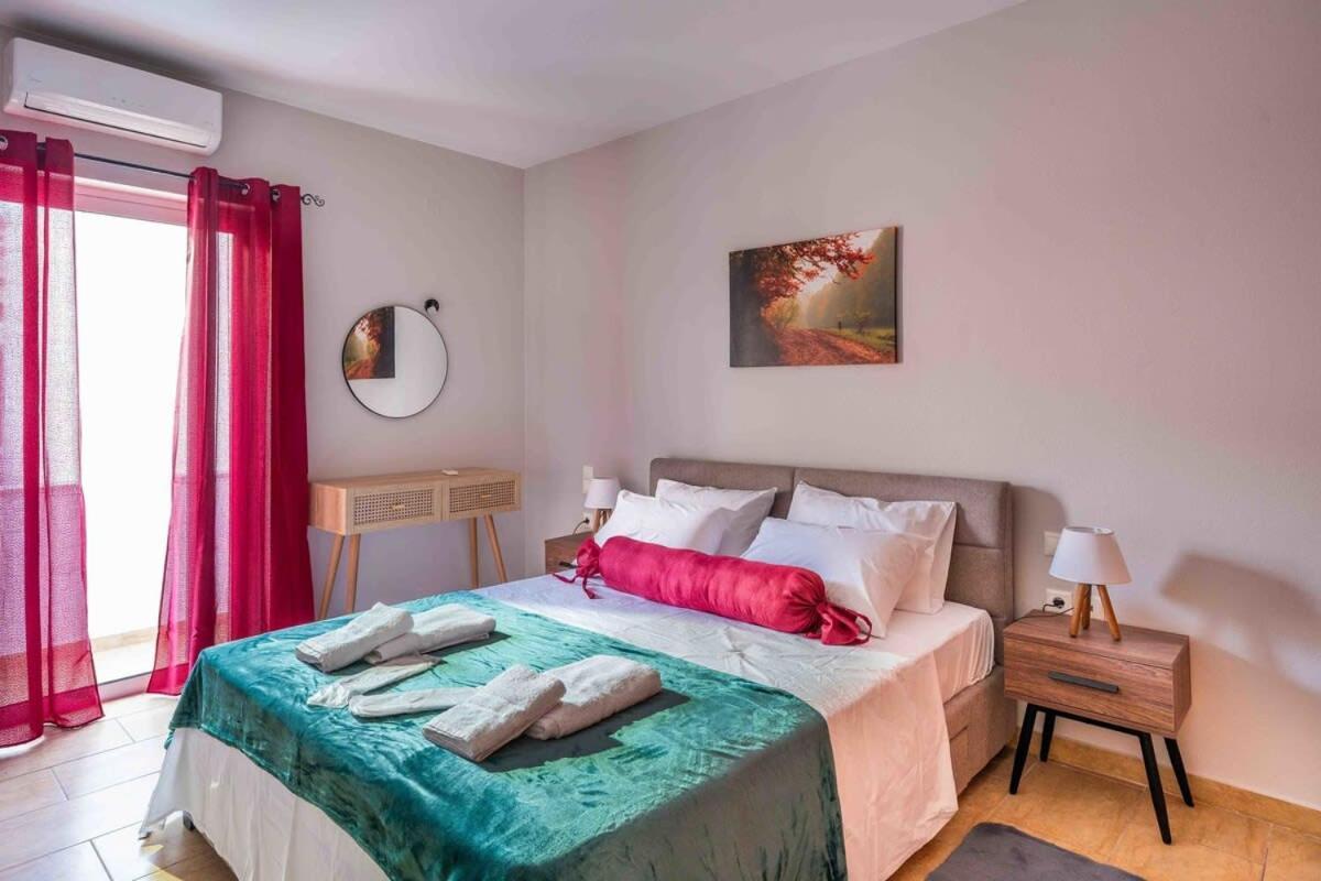 Apartment Panoramic Penthouse - Close To Sandy - Private Parking