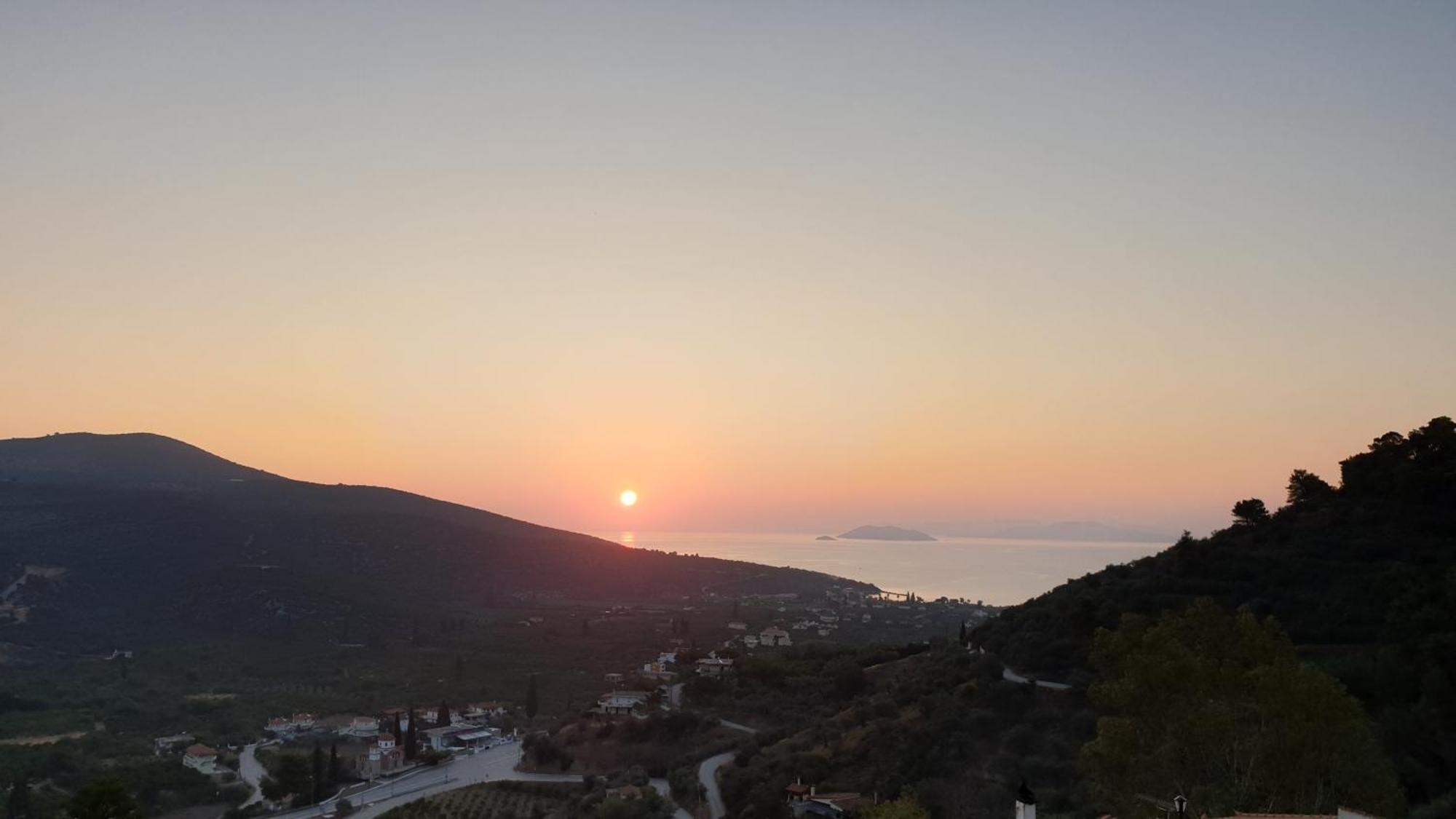 Captain's View Villa *