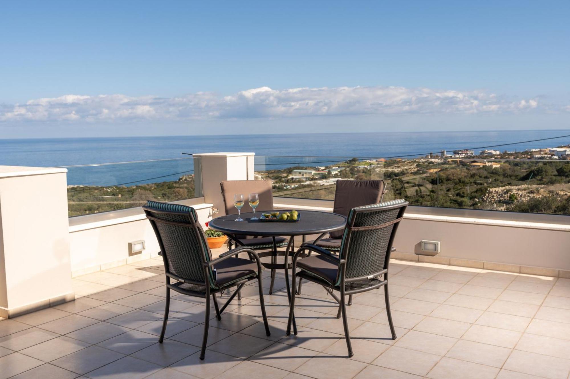 Atyfia - With Private Heated Pool *