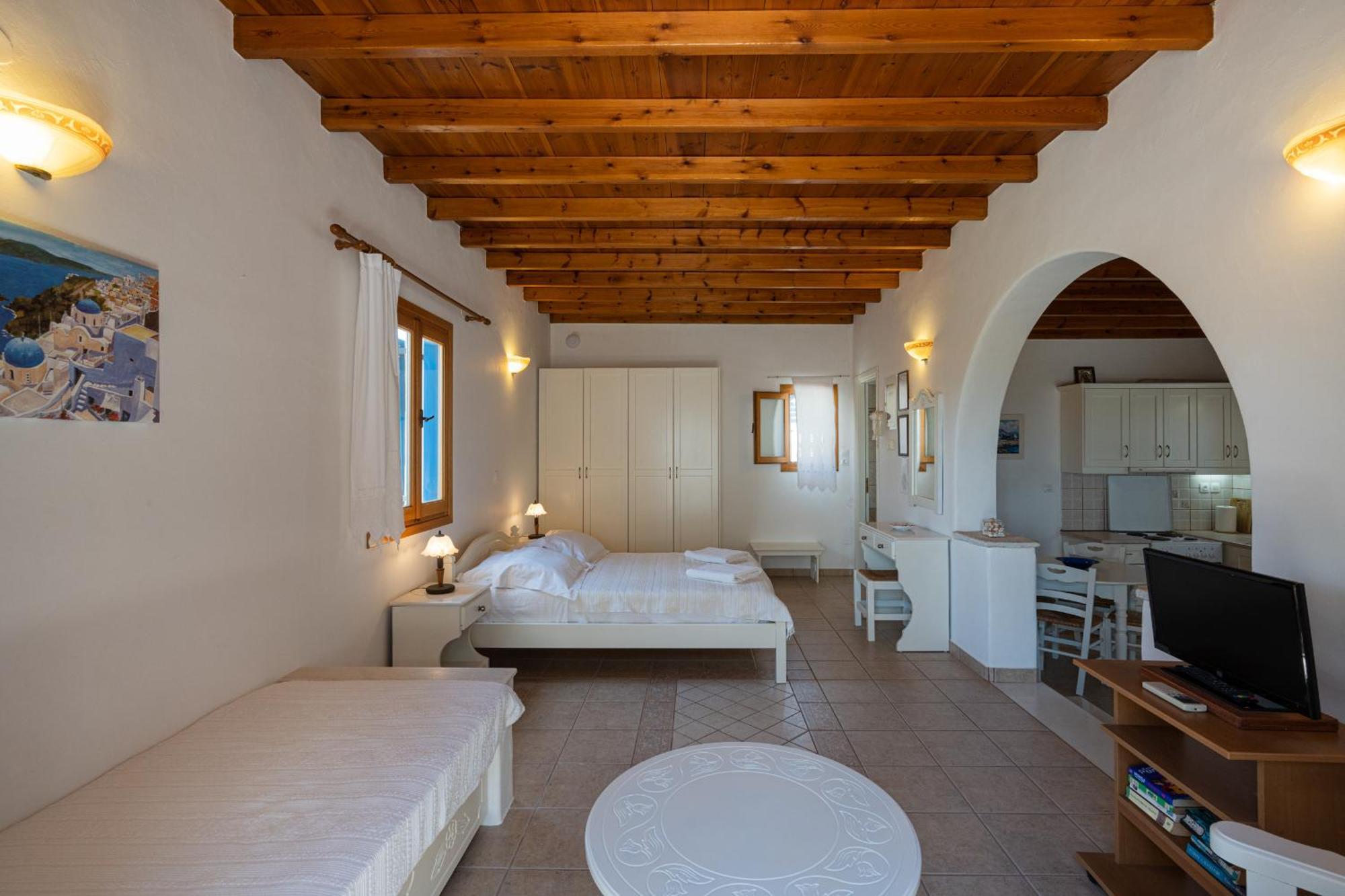 Maria's Village One Bedroom House 4 Apartment