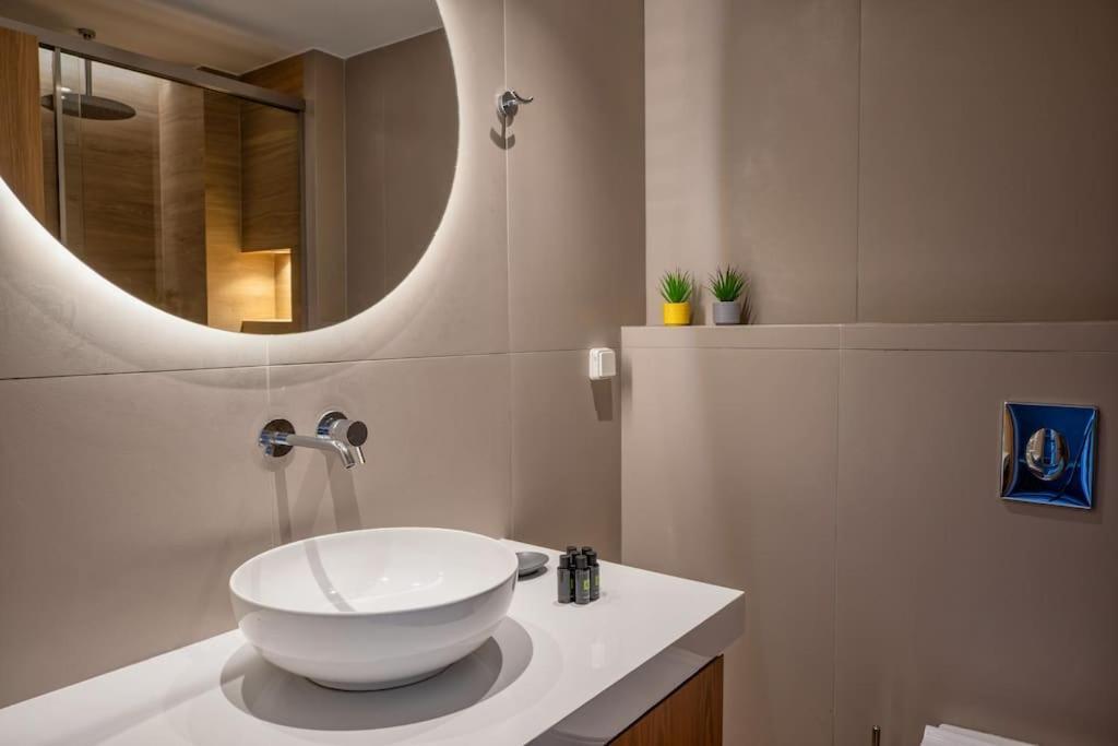 Skyline Villas, By Hellocrete Angeliana (Crete)