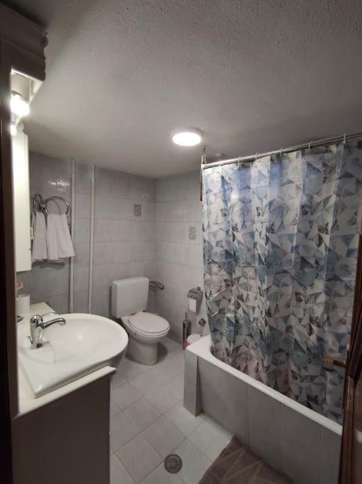 Luxury Nea Vrasna
