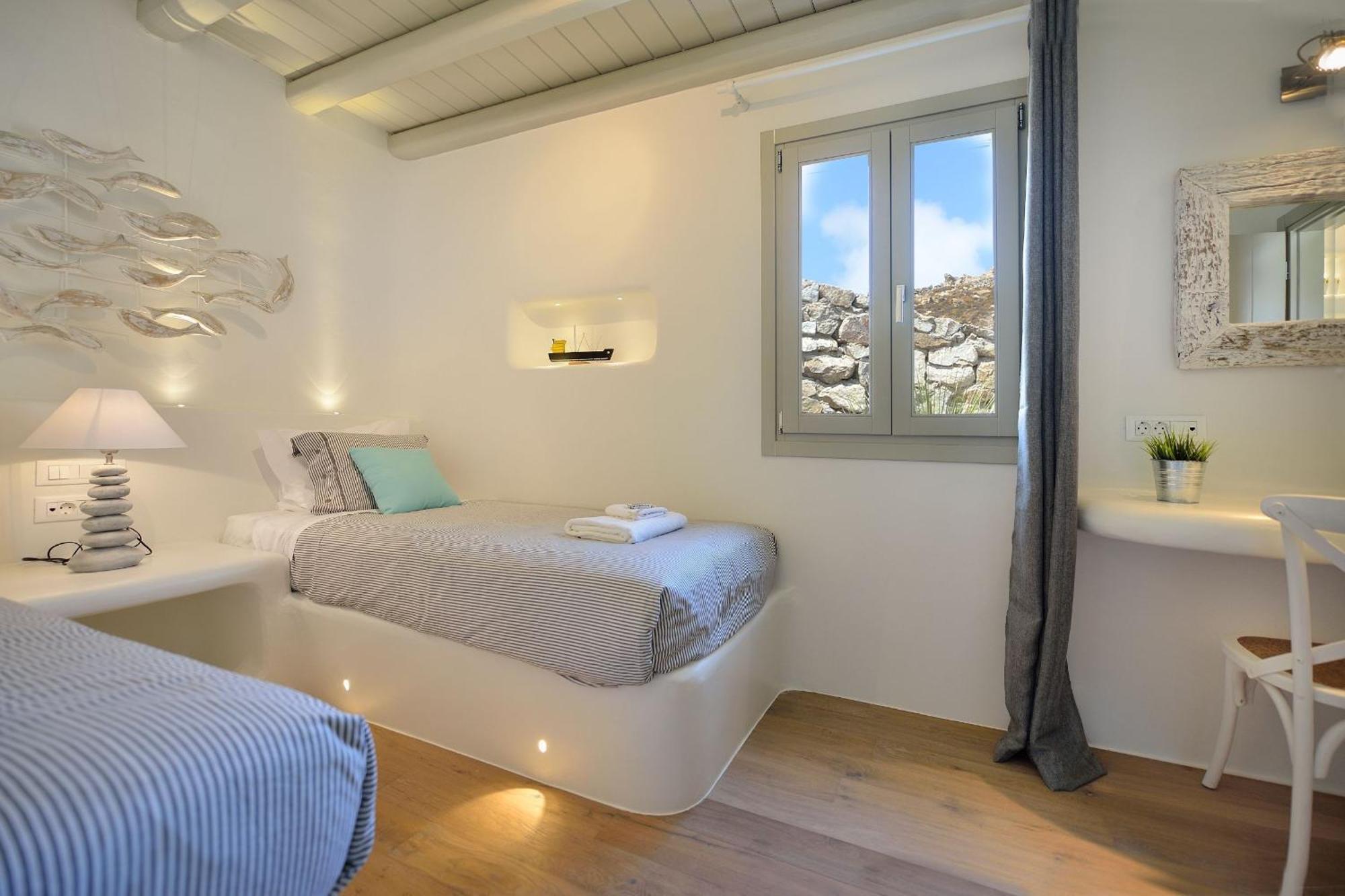 Lkm 6 Bedrooms Ifigenia Mykonos Elia Villa Elia (Mykonos)