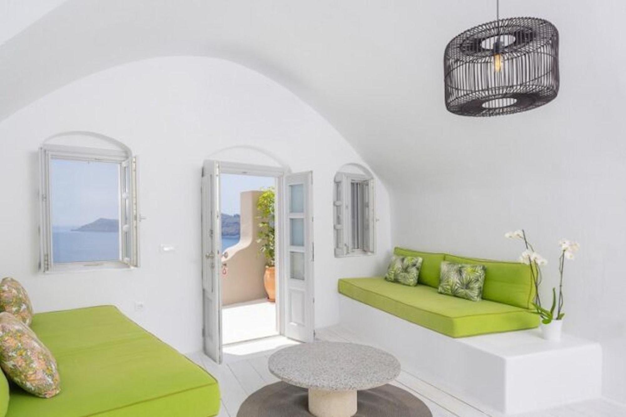 Villa Stunning Santorini Villa 1 Bedroom Villa Supreme Private Heated Plunge Pool Beautiful Caldera Sea Views Oia *
