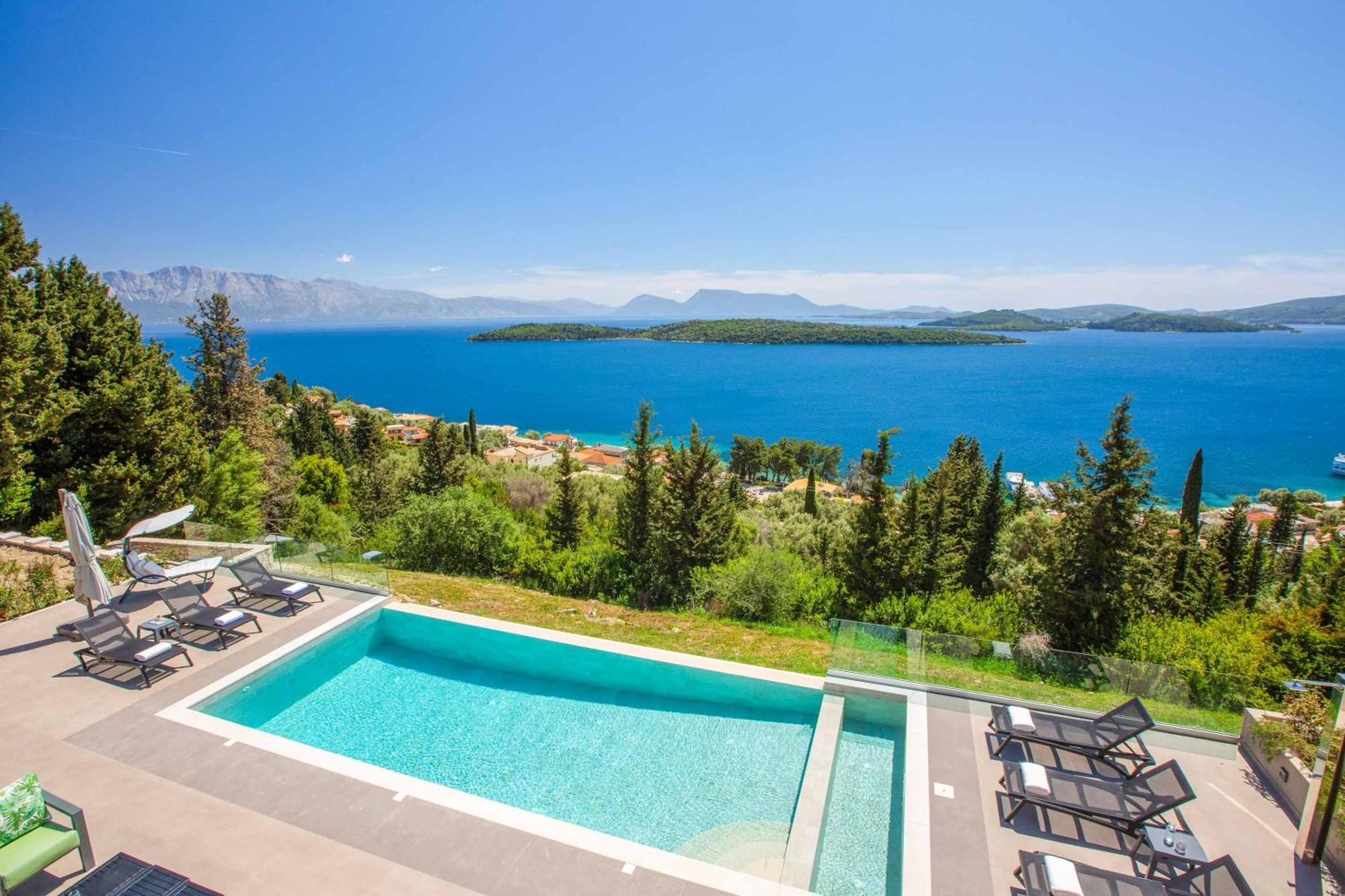Ino Lefkas * Nydri (Lefkada)