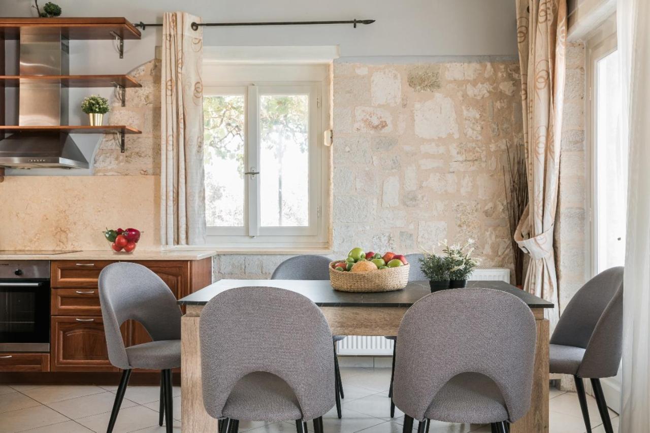 Villa Evanthia By Vintage Travel