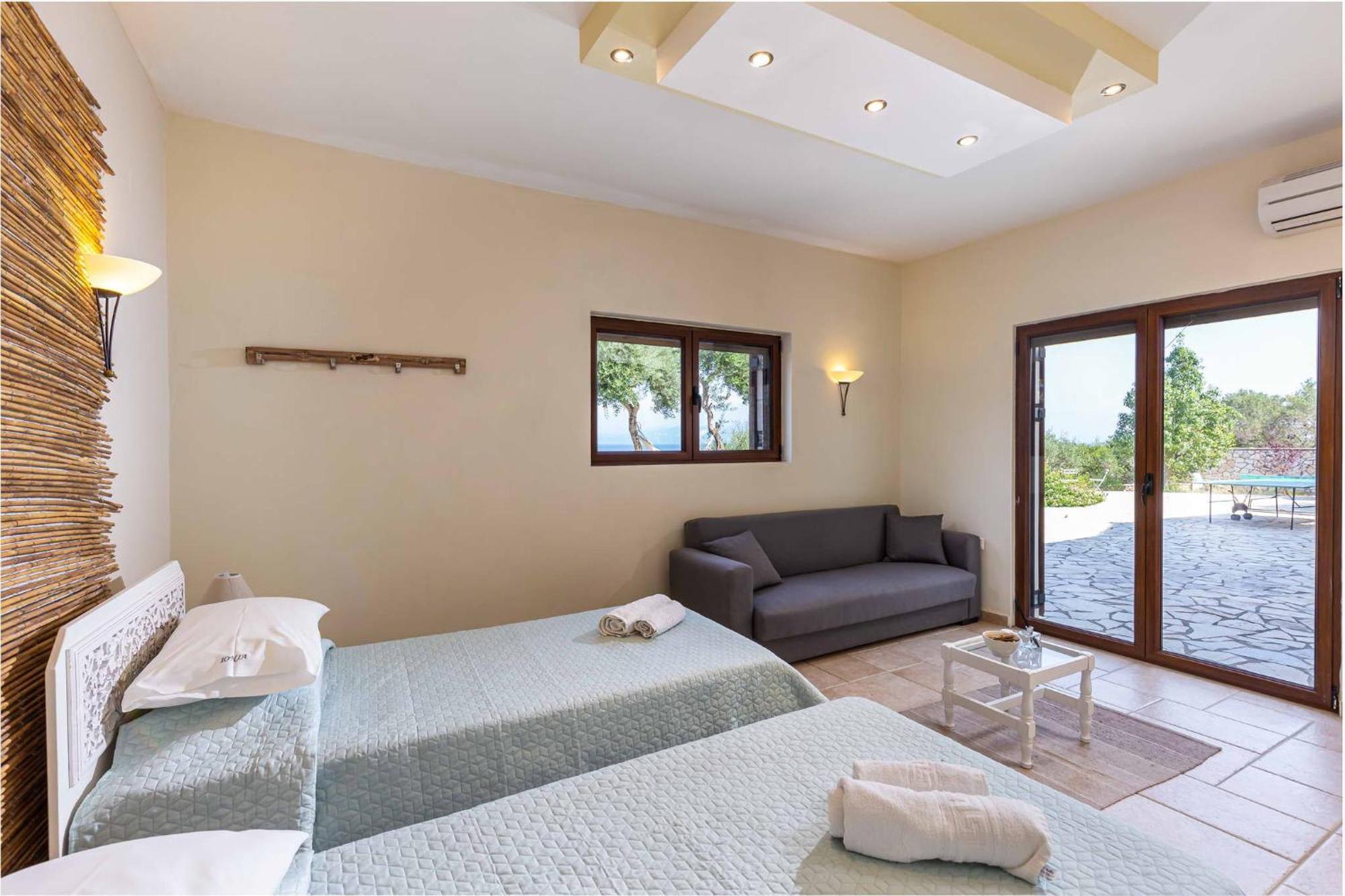 Ionia With Pool And Sea View Villa