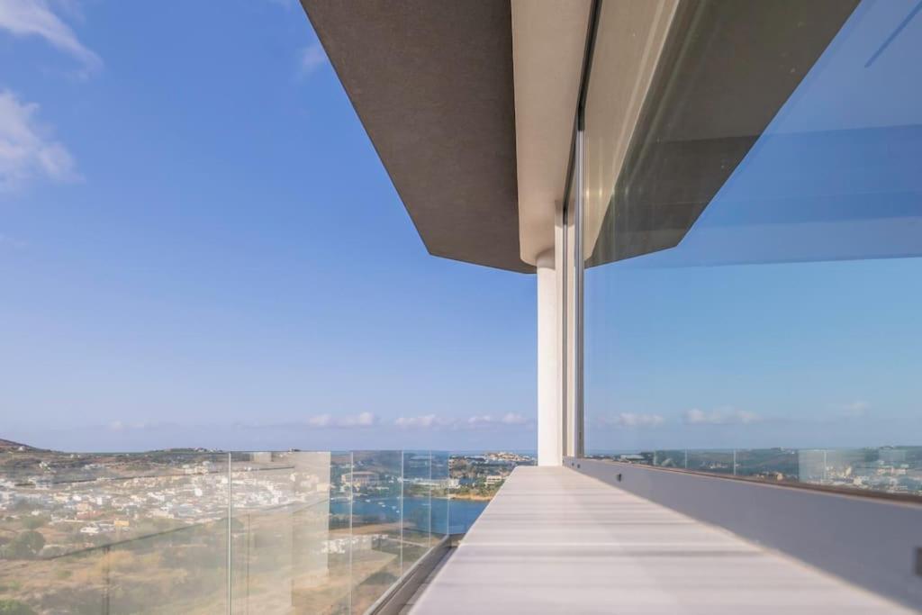 Apartment Endless View Luxury By The Sea *