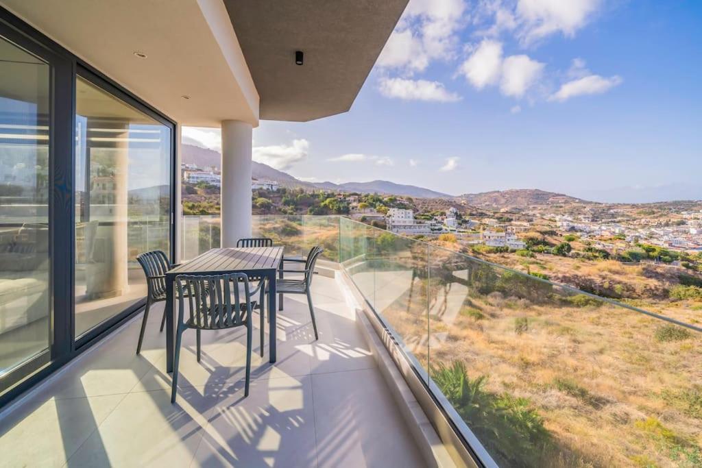 Endless View Luxury By The Sea Apartment Agia Pelagia (Crete)